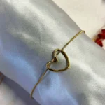 Altın Kalpli İnce Çelik Bileklik