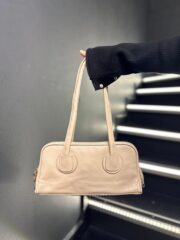 Krem Uzun Form Çanta