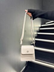 Beyaz Mini Kol Çantası