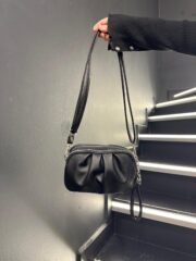 Siyah El ve Omuz Çantası