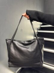 Siyah Renk Büyük Omuz Çantası