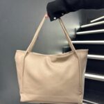 Krem Rengi Büyük Omuz Çantası