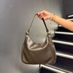 Halka Detaylı Astarlı Salaş Haki Omuz Çantası