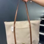 Askıları Halka Detaylı Büyük Omuz Çantası (Krem)